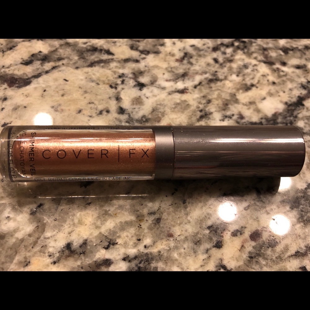 CoverFX Shimmer Veil in Soleil